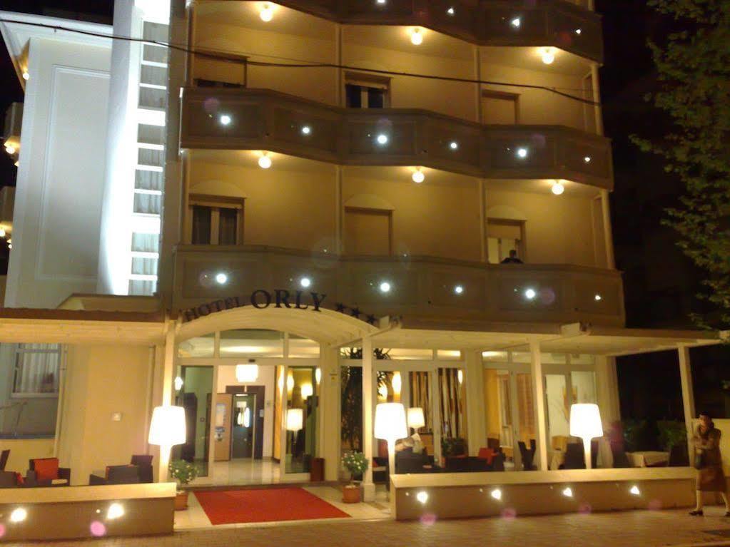 Hotel Orly Cesenatico Buitenkant foto