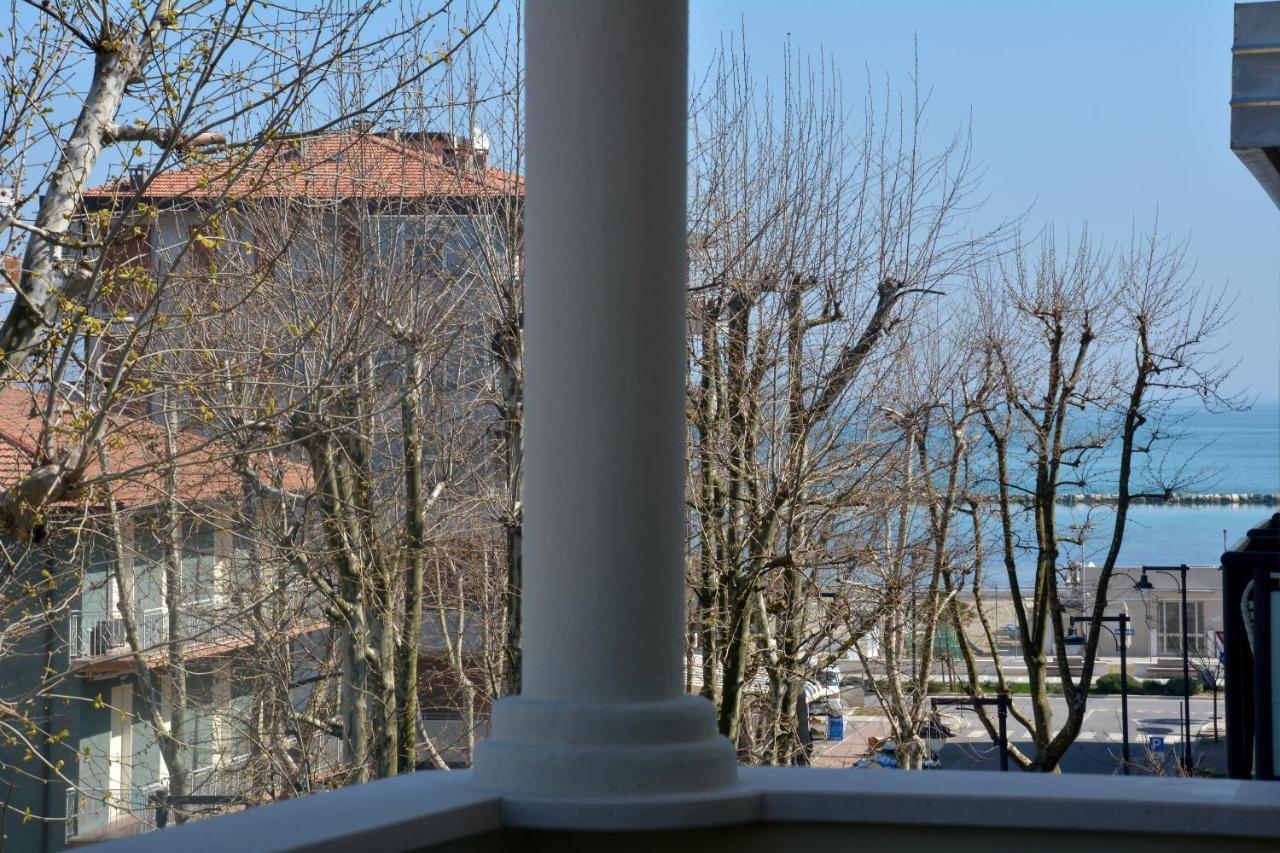 Hotel Orly Cesenatico Buitenkant foto