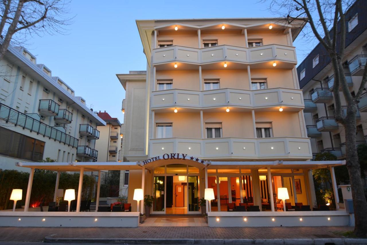 Hotel Orly Cesenatico Buitenkant foto